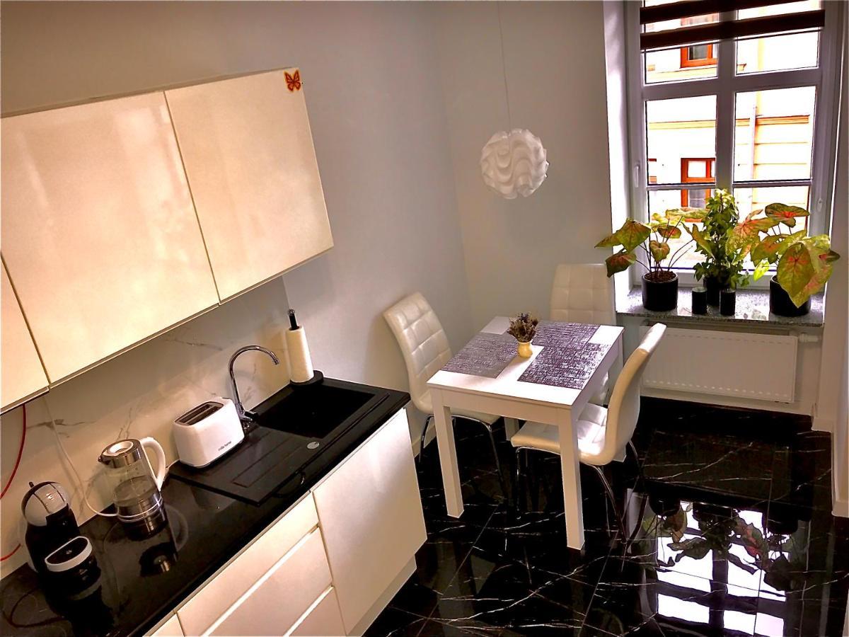 Apartament Blue Crystal يلينيا غورا المظهر الخارجي الصورة